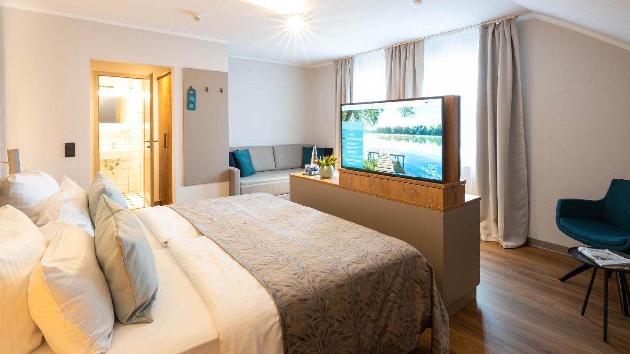 Sopherl Am See - Fruehstueck Auf Der Seeterrasse, Sehr Ruhig Und Wunderschoen Am See, 3 Minuten Nach Oberpfaffenhofen, Viele Radtouren, Restaurants & Cafes In Der Umgebung Weßling Eksteriør billede