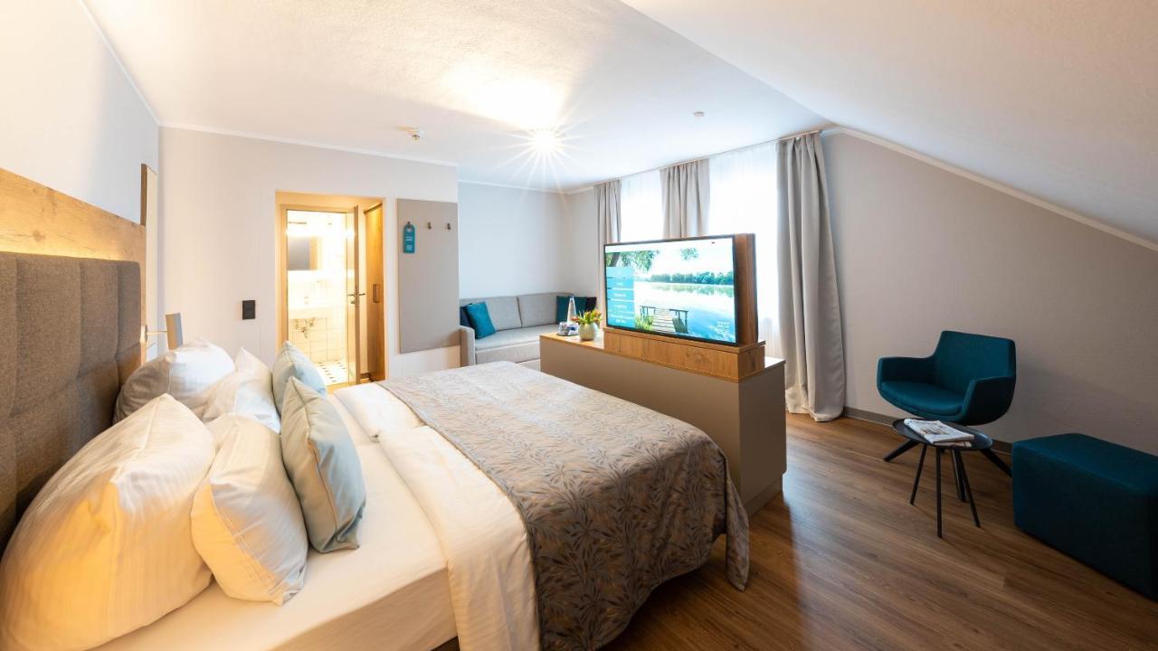 Sopherl Am See - Fruehstueck Auf Der Seeterrasse, Sehr Ruhig Und Wunderschoen Am See, 3 Minuten Nach Oberpfaffenhofen, Viele Radtouren, Restaurants & Cafes In Der Umgebung Weßling Eksteriør billede