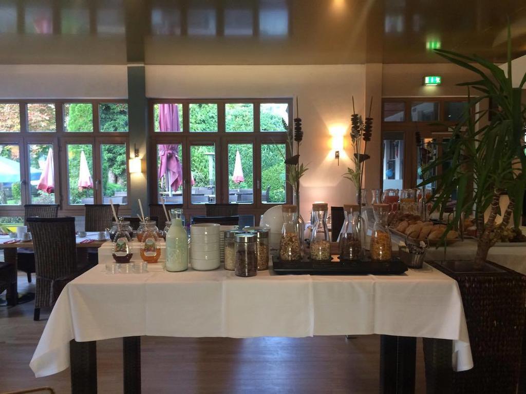 Sopherl Am See - Fruehstueck Auf Der Seeterrasse, Sehr Ruhig Und Wunderschoen Am See, 3 Minuten Nach Oberpfaffenhofen, Viele Radtouren, Restaurants & Cafes In Der Umgebung Weßling Eksteriør billede