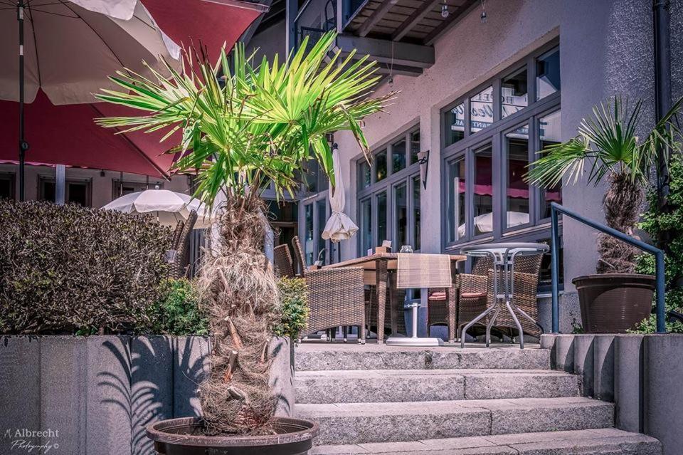 Sopherl Am See - Fruehstueck Auf Der Seeterrasse, Sehr Ruhig Und Wunderschoen Am See, 3 Minuten Nach Oberpfaffenhofen, Viele Radtouren, Restaurants & Cafes In Der Umgebung Weßling Eksteriør billede